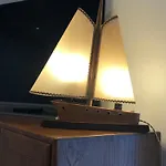 Semesterbostad Retro Retreat, Sea View, Free Parking & Ev Plug-in