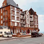 Retro Retreat, Sea View, Free Parking & Ev Plug-in *