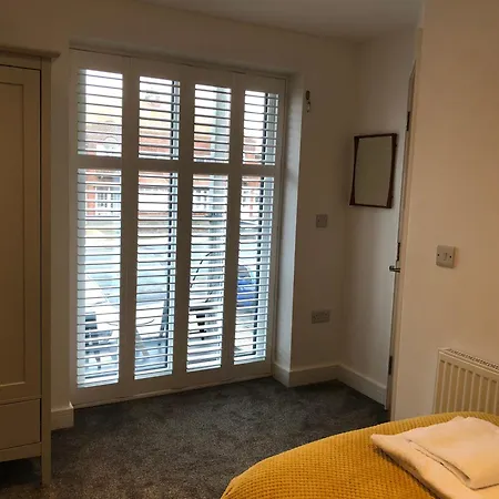 Semesterbostad Retro Retreat, Sea View, Free Parking & Ev Plug-in Whitby