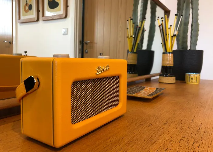 Retro Retreat, Sea View, Free Parking & Ev Plug-in Nyaraló *