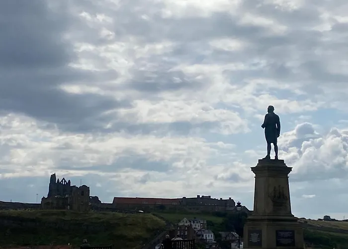 Retro Retreat, Sea View, Free Parking & Ev Plug-in Nyaraló *