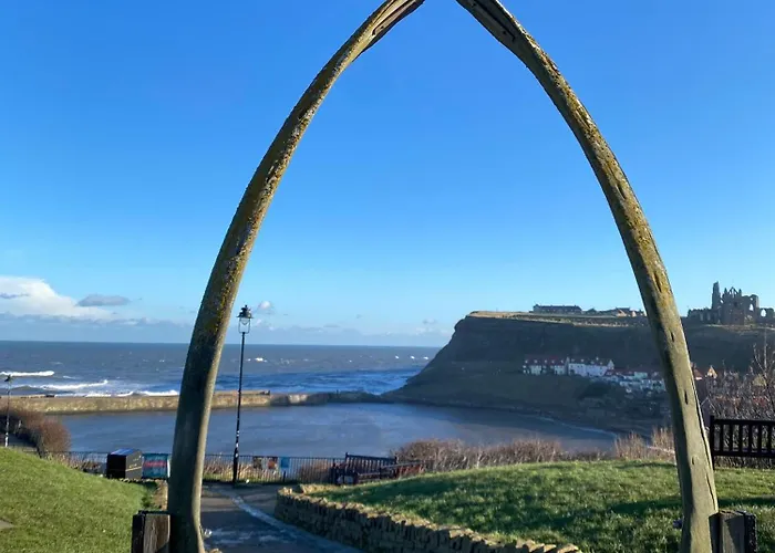 Retro Retreat, Sea View, Free Parking & Ev Plug-in Nyaraló *