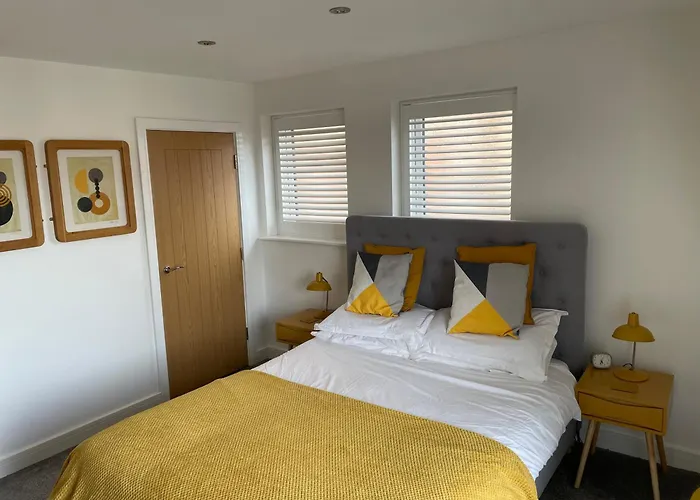 Retro Retreat, Sea View, Free Parking & Ev Plug-in Nyaraló *